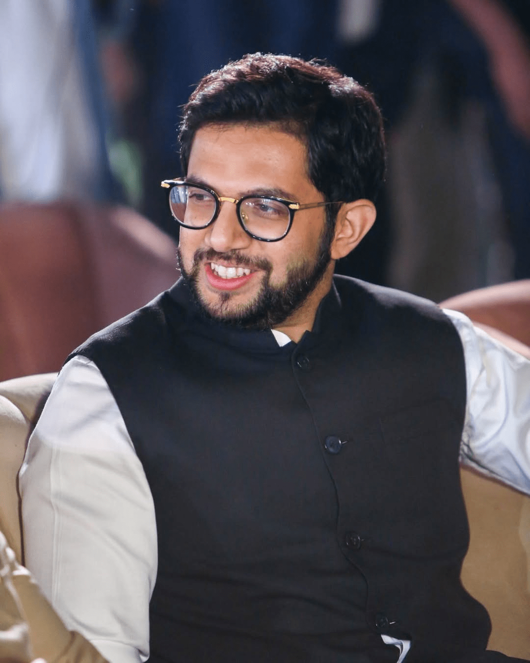 Aditya Thackeray birthday Amit Thackeray meets photos