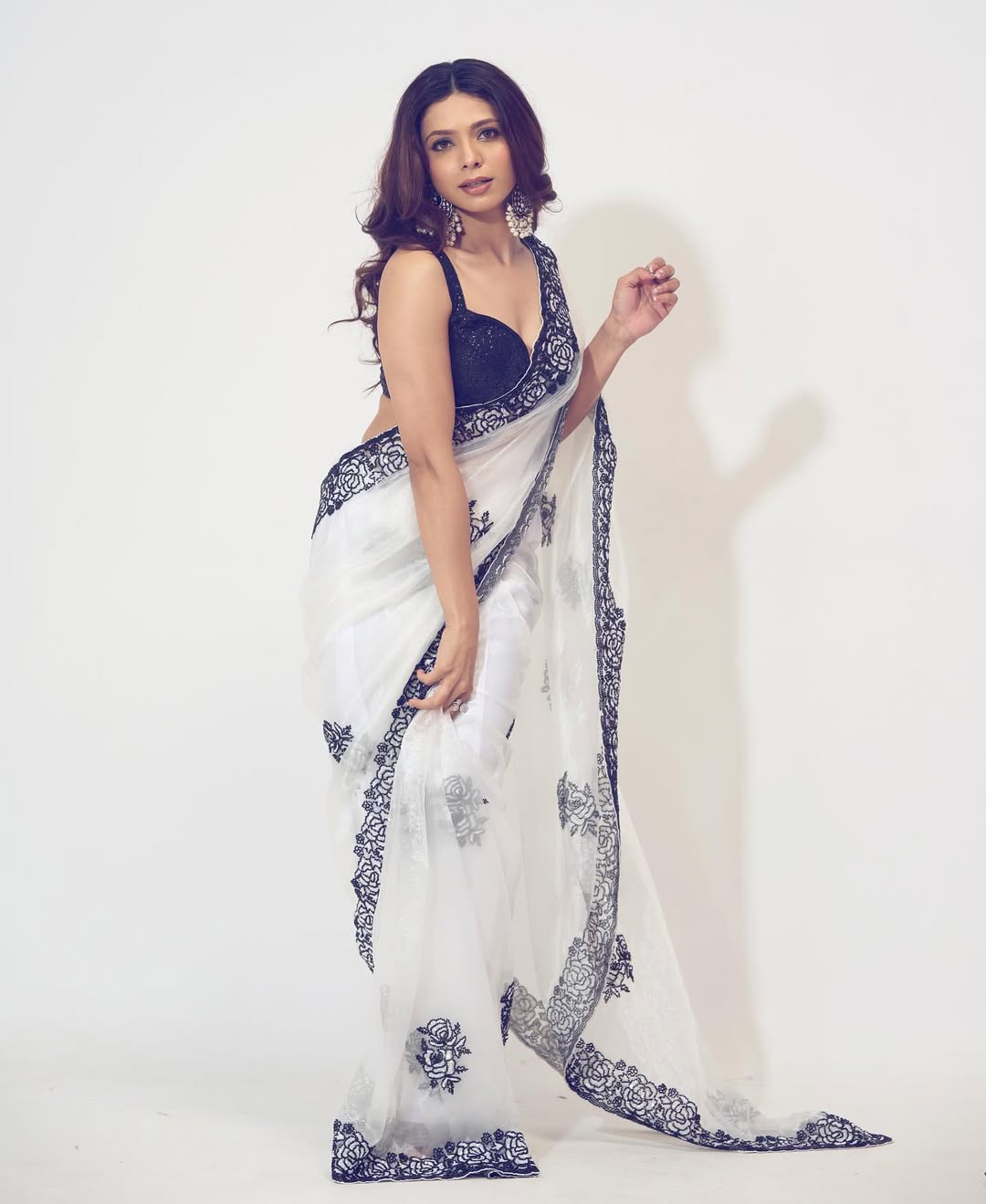 Anagha Atul in Narsobachi Wadi photos
