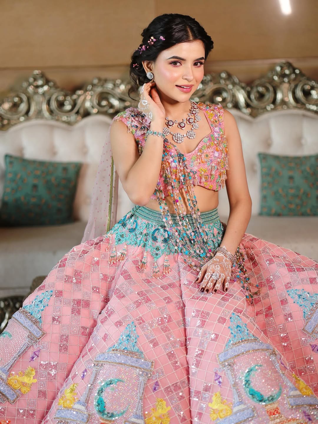 Shraddha Pawar debuts in Marathi Medium serial