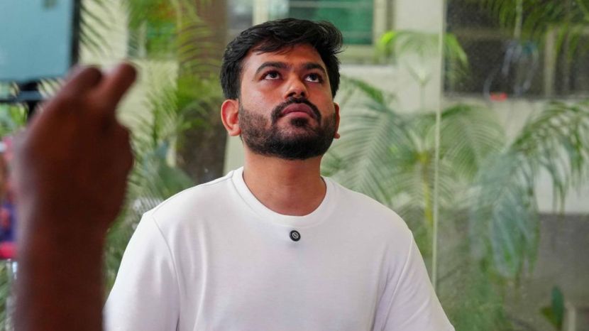 Cockroach Janata Party Pune | Abhijit Dipke NEET paper leak protest |