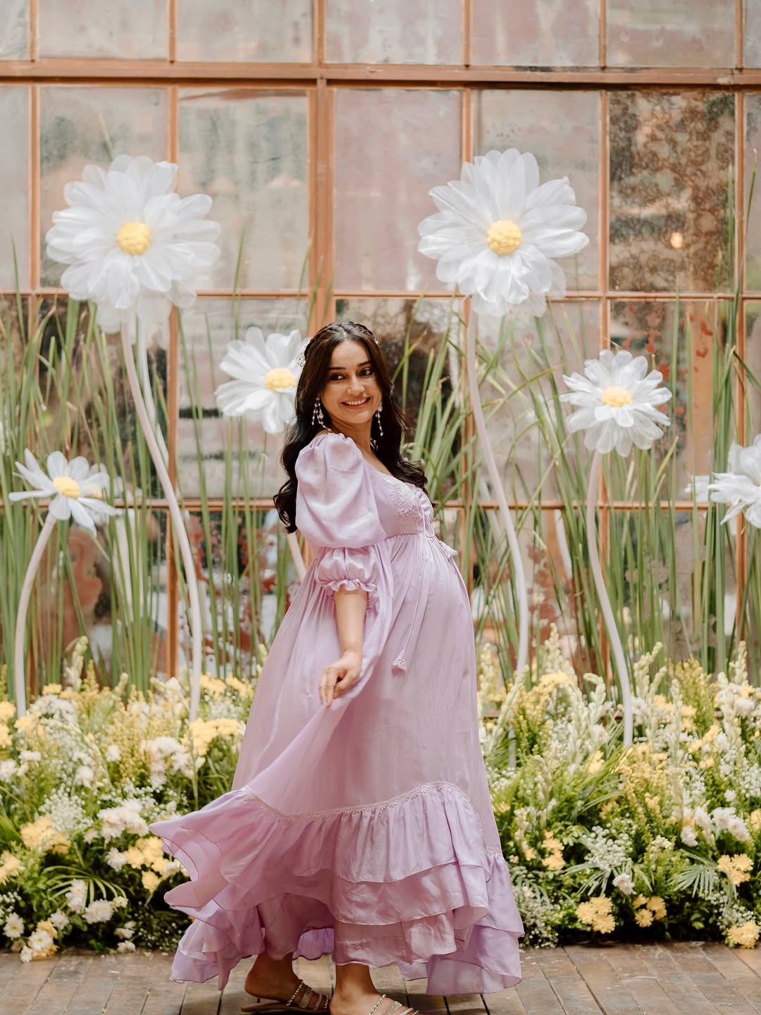 Surbhi Jyoti baby shower ceremony photos