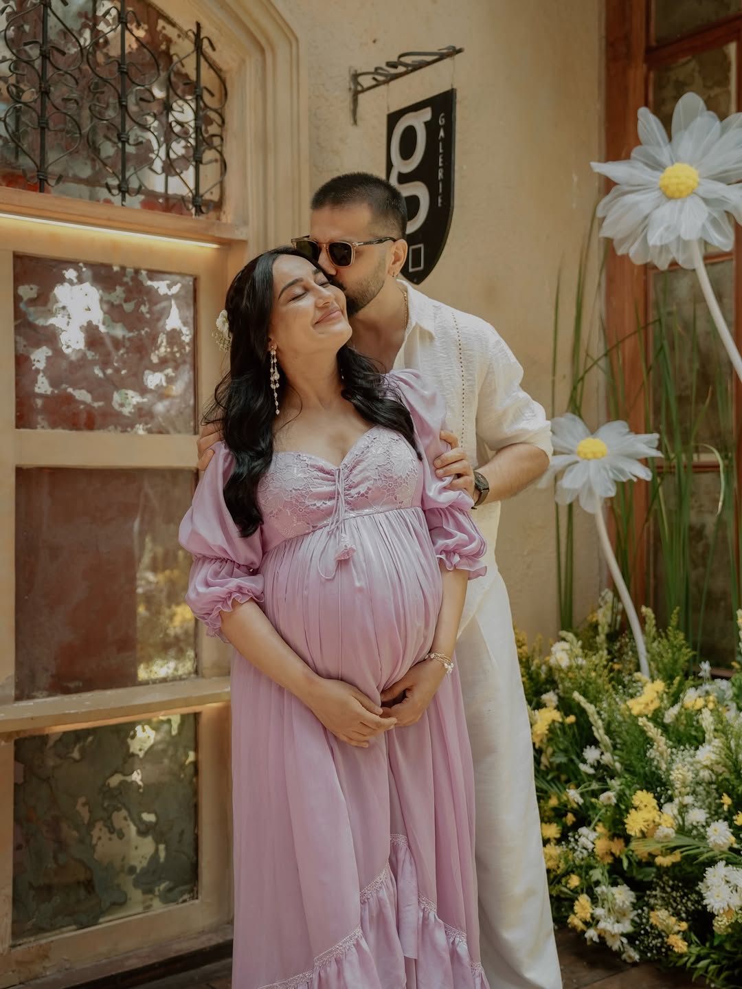 Surbhi Jyoti baby shower ceremony photos