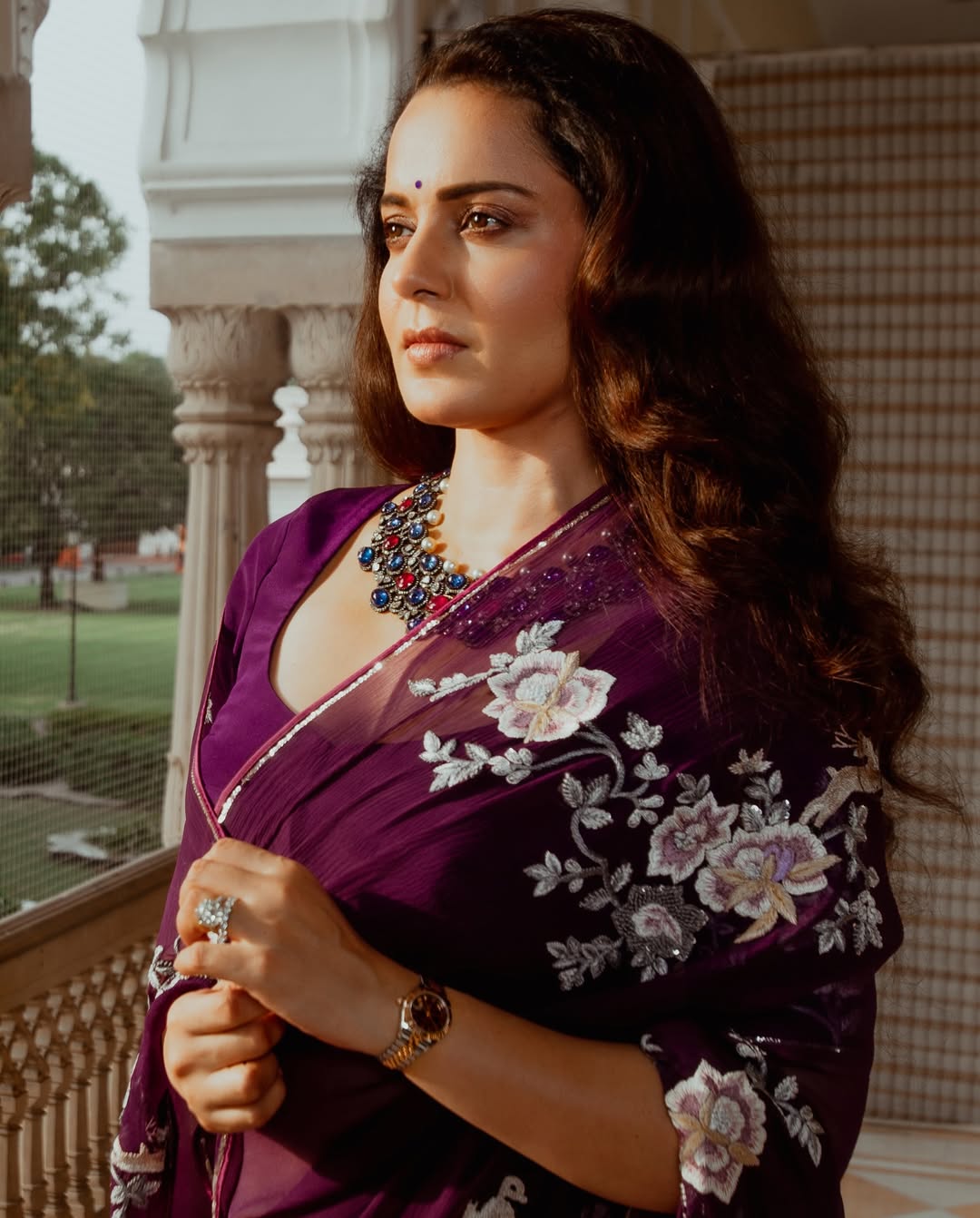 Kangana Ranaut purple saree look in Jaipur
