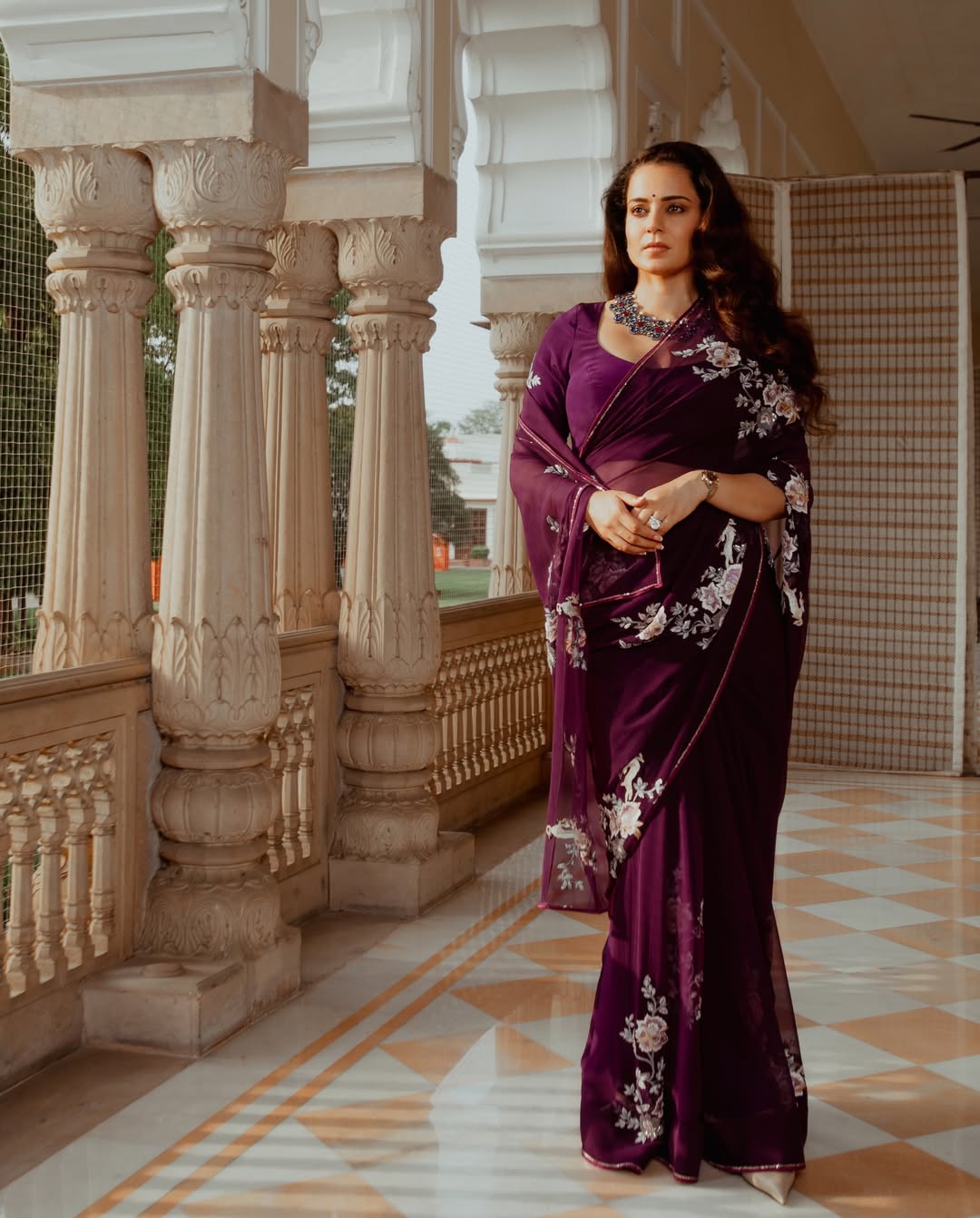 Kangana Ranaut purple saree look in Jaipur