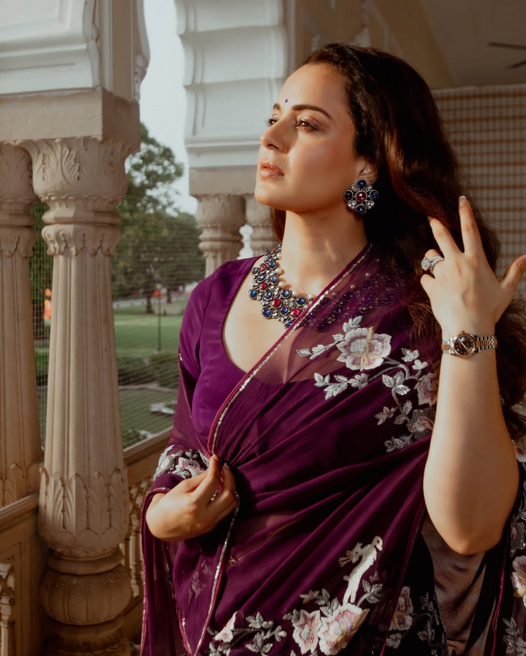 Kangana Ranaut purple saree look in Jaipur