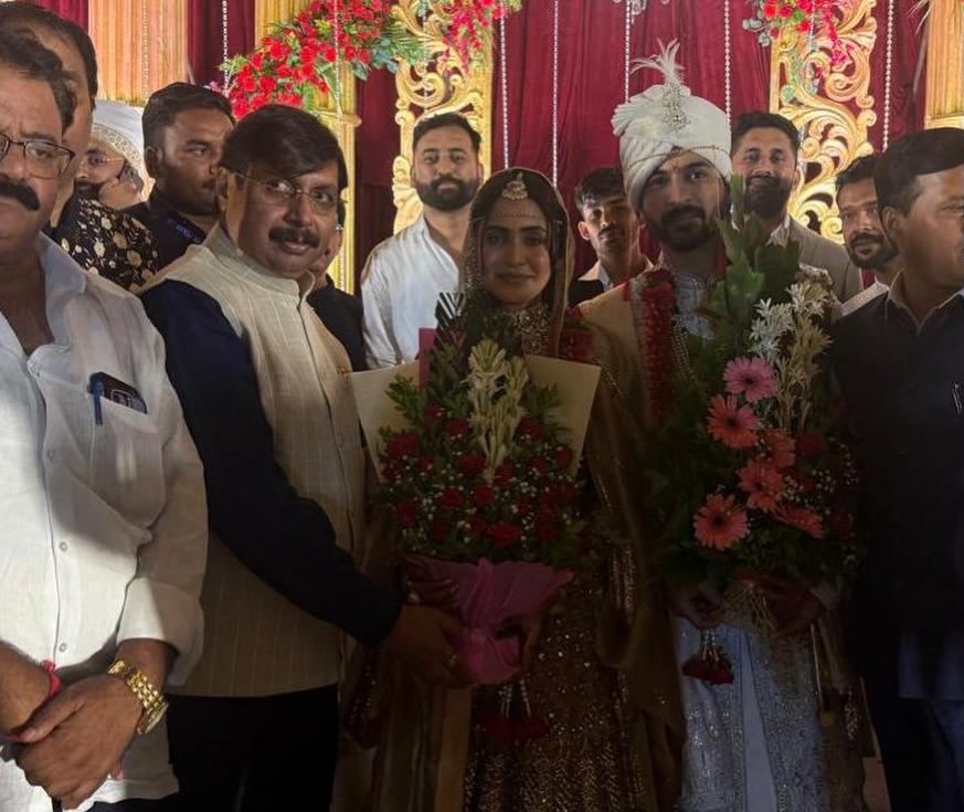 Nikhil Chavan Anushka Sarkate wedding attend political leaders