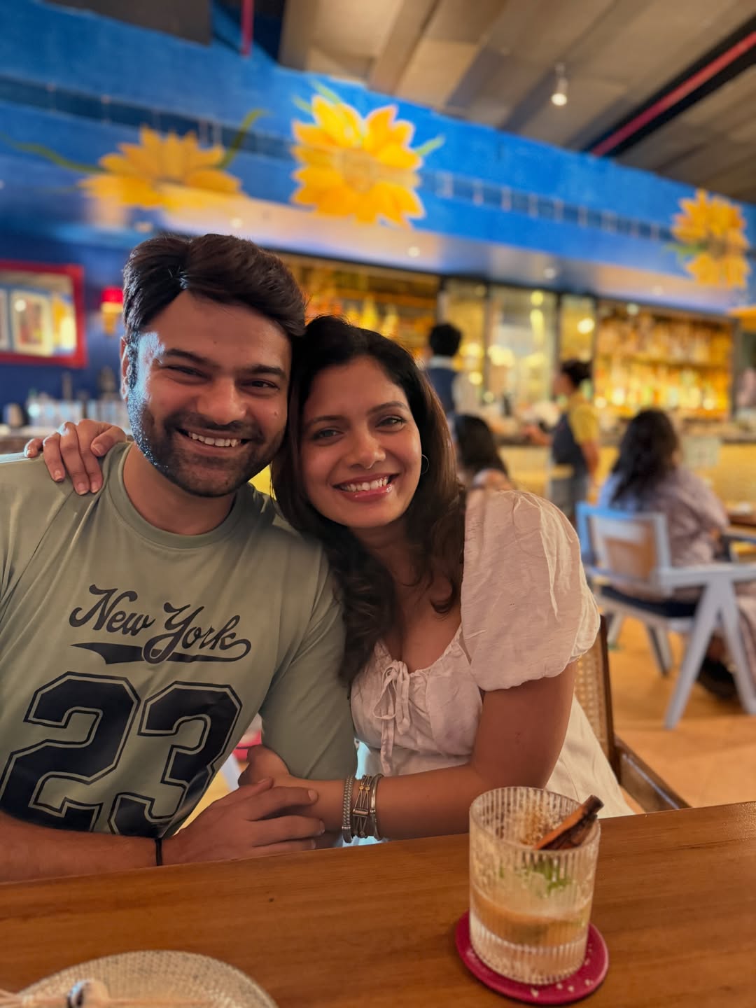 Shreya Bugde cafe photos with Suruchi Adarkar Piyush Ranade