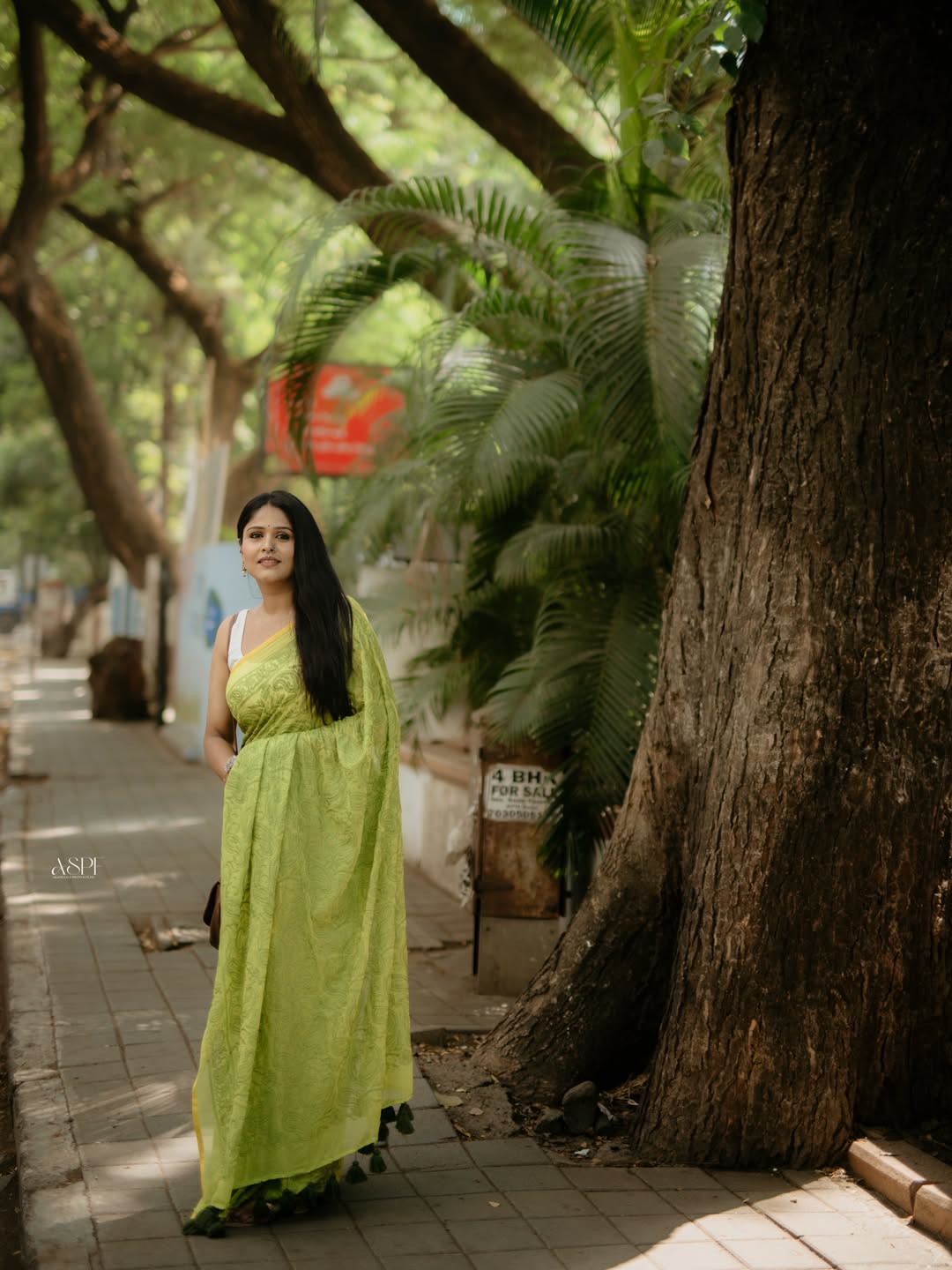 Akshaya Deodhar Green Cotton Saree Look