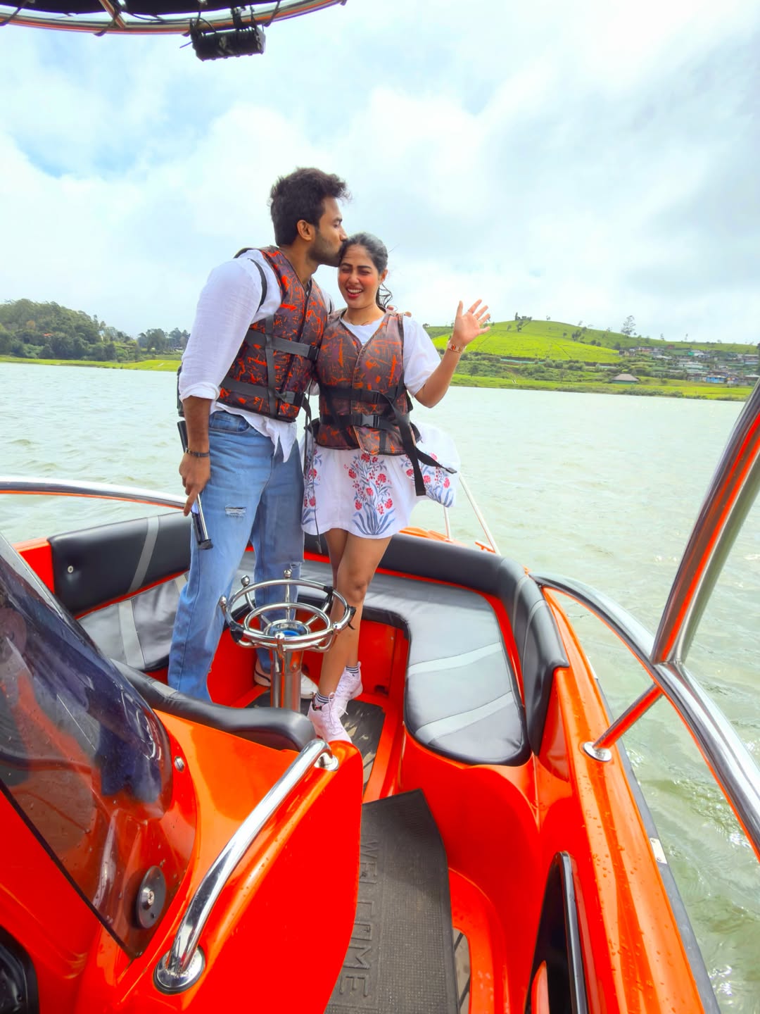Akshaya Hindalkar Vishal Nikam Sri Lanka Vacation 