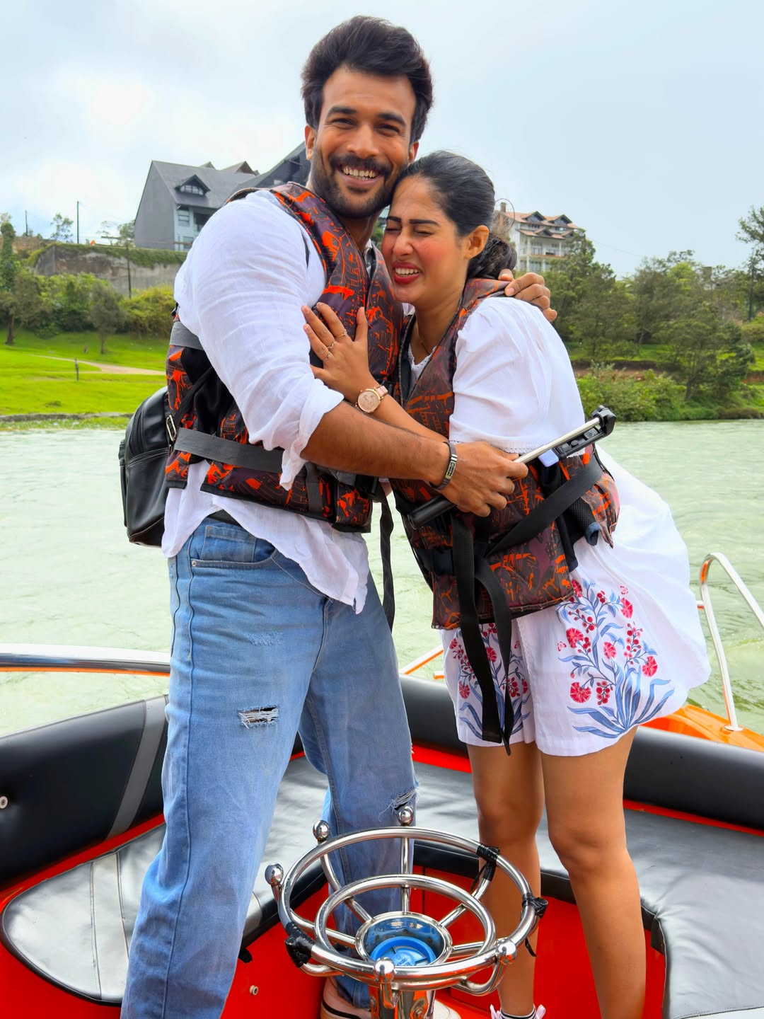 Akshaya Hindalkar Vishal Nikam Sri Lanka Vacation 