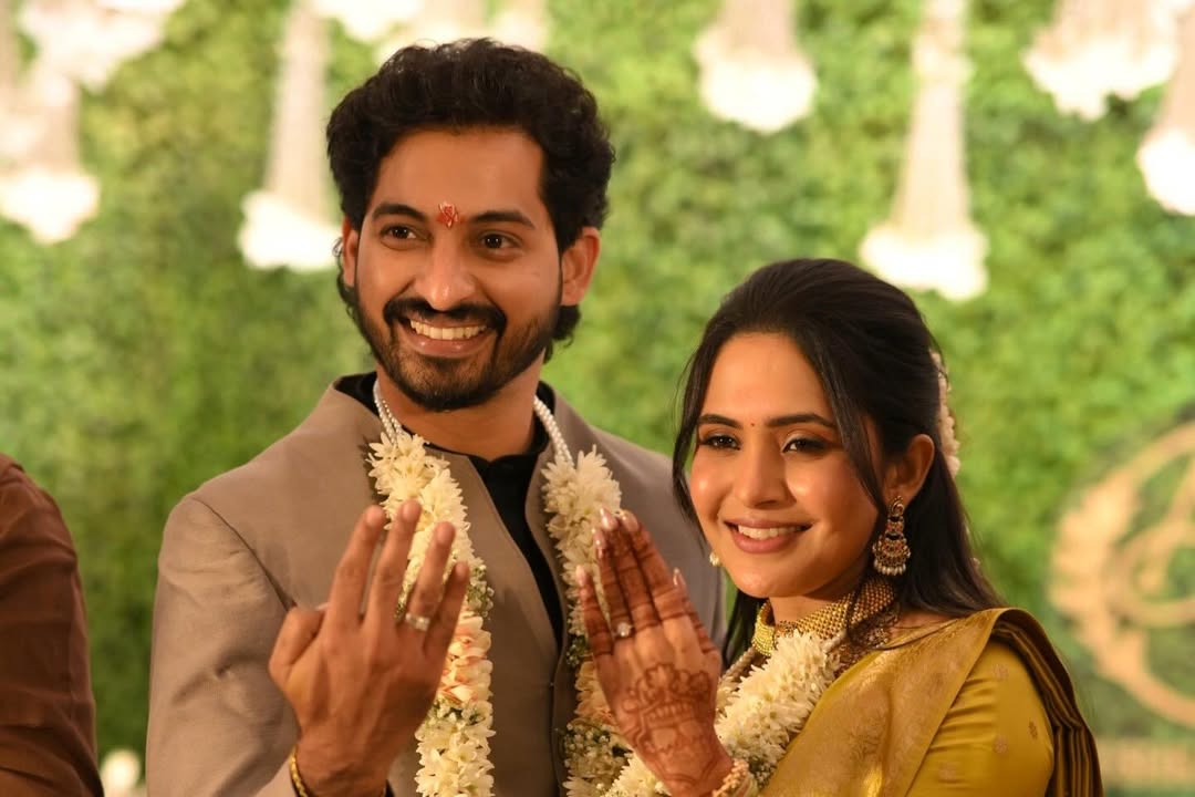 Anushka Sarkate Nikhil Chavan Engagement