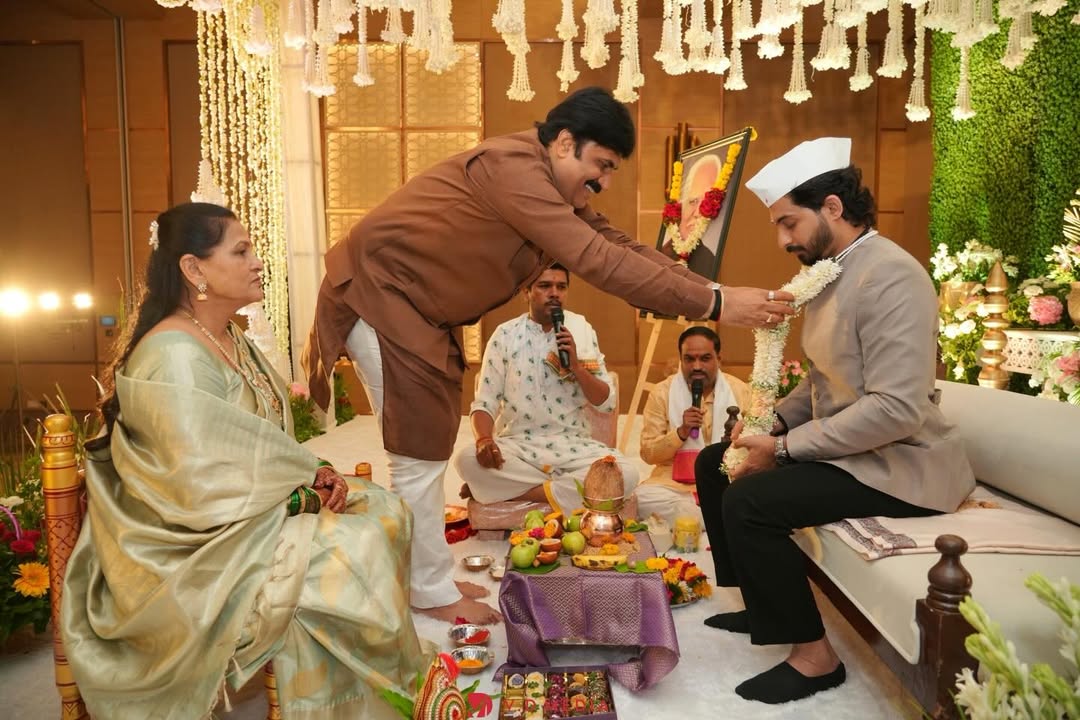 Anushka Sarkate Nikhil Chavan Engagement