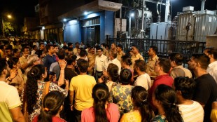 Panvel Kamothe power outage Mahadiscom | Kamothe citizens protest MSEDCL office | Navi Mumbai electricity failure issue | Kamothe police control angry crowd Mahadiscom