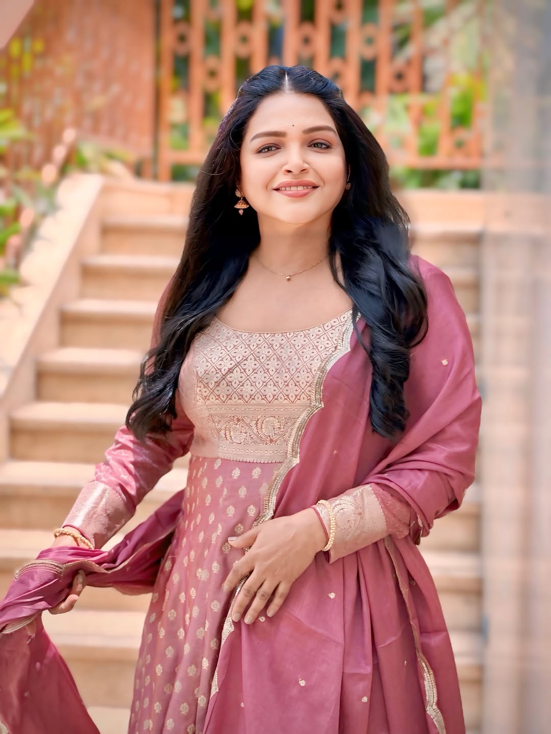 Deepa Parab Chaudhari Anarkali Dress Look
