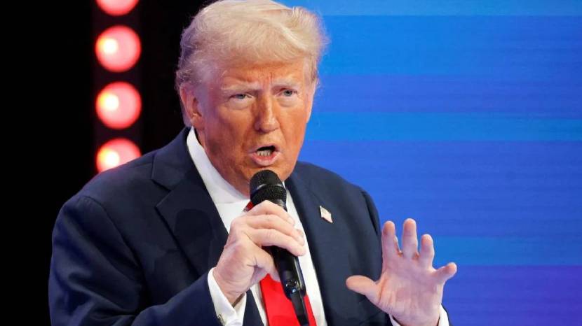 Donald Trump warns Iran