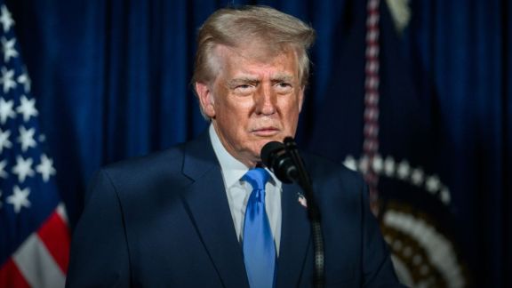 Trump warns Iran | US military clash Apache helicopter | डोनाल्ड ट्रम्प यांचा इराणला इशारा | अमेरिका इराण लष्करी संघर्ष २०२६