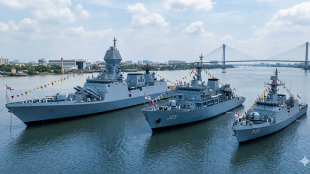 Indian Navy Three Warships INS Dunagiri Sanshodhak Agray commissioning ceremony | PM Modi at Indian Navy Three Warships event in Kolkata | भारतीय नौदलात ३ स्वदेशी युद्धनौका दाखल आयएनएस दुनागिरी | आयएनएस संशोधक आणि अग्रय युद्धनौका सामरिक महत्त्व