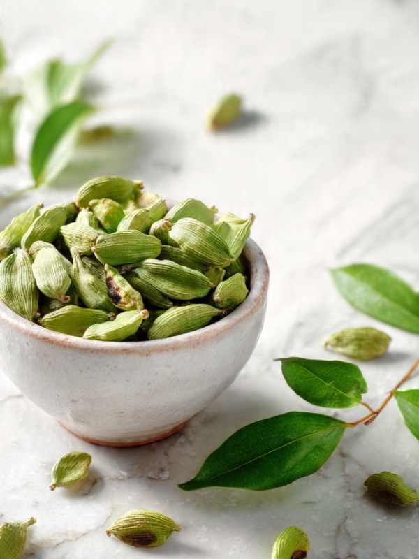 Health Benefits Of Eating Cardamom After Meal