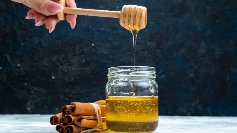 Is it good to take honey in an empty stomach in the morning