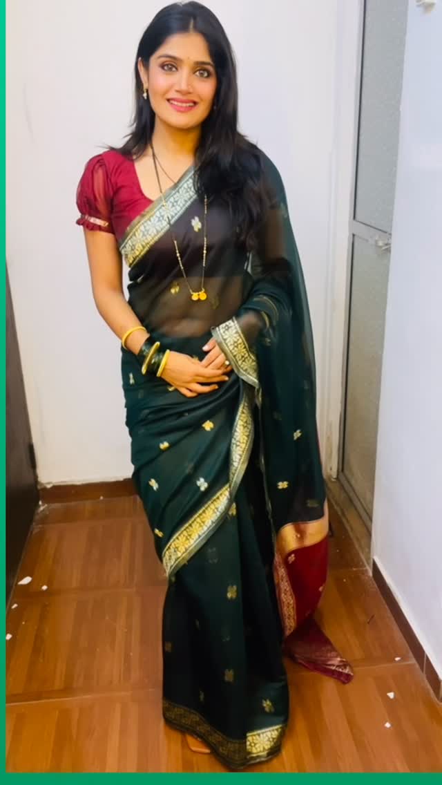 Isha Keskar Bandhani Saree Look
