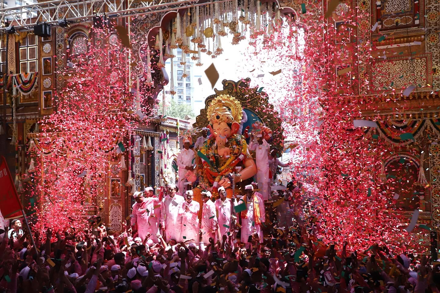 Lalbaugcha Raja 2026 Shree Ganesh Muhurta Pujan