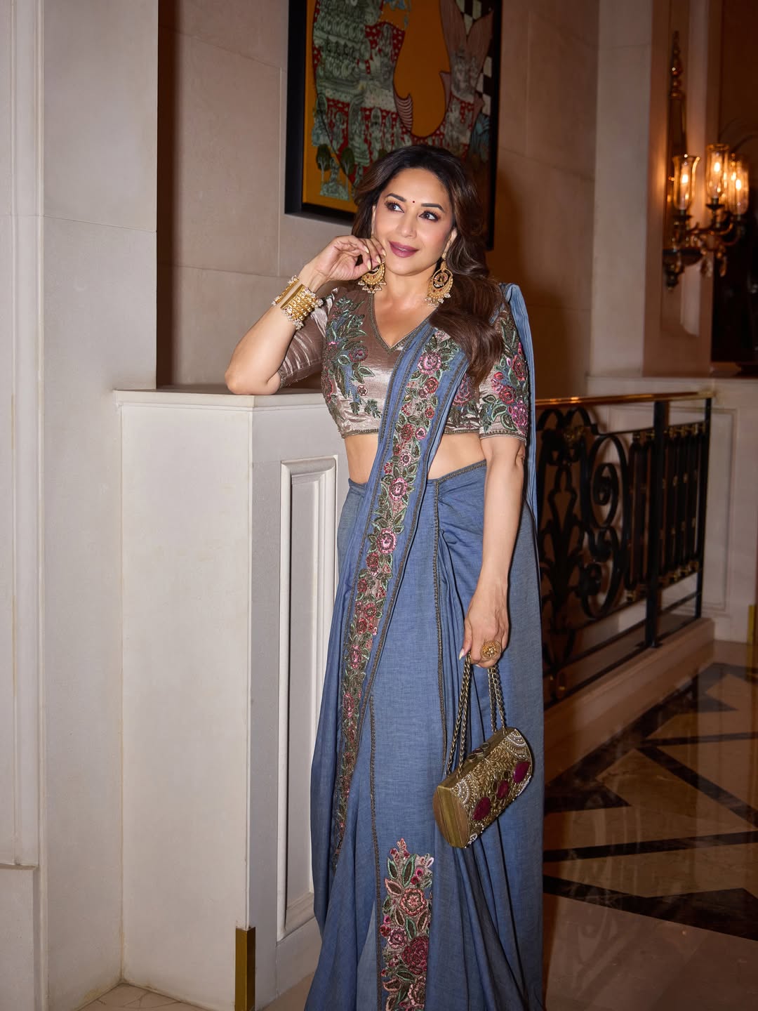 Madhuri Dixit Maa Behen Movie Saree Look