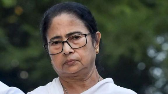 Mamata Banerjee TMC MP Rebellion updates | West Bengal political crisis news | ममता बॅनर्जी तृणमूल काँग्रेस खासदार बंड | पश्चिम बंगाल राजकीय संकट टीएमसी