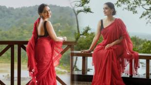 Urmila Kothare red saree look photos