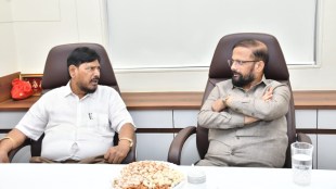 Ramdas Athawale statement on illegal liquor | Ramdas Athawale Bhivandi Thane visit news | Illegal liquor shops regularization Maharashtra | Pune country liquor tragedy case updates