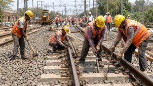 Mumbai Central Railway mega block updates | Harbour line local train cancellation | Mumbai local train schedule Sunday | Western railway travel permission during block