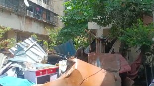 ulwe cidco demolition drive illegal constructions | panvel municipal corporation anti encroachment drive news | cidco chief vigilance officer suresh mengade action | ulwe sector 23 illegal liquor dens demolished navi mumbai