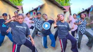 Young Girl group dance on jhanjharia bollywood song