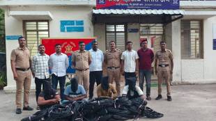 Kavathe Mahankal police station stone pelting case | Sangli police lathicharge on violent protesters | Cable theft accused relatives clash with police Maharashtra | Sangli district crime branch and law order situation