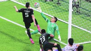 mexico vs south korea fifa world cup guadalajara | luis romo goal vs south korea | raul rangel goalkeeper double save mexico | javier aguirre mexico football coach statemen