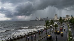 Maharashtra Rain Alert :राज्यातील काही भागात पावसाचा जोर वाढण्याचा अंदाज; आज ‘या’ जिल्ह्यांना वादळी पावसाचा ‘यलो अलर्ट