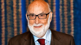 Francois Englert Nobel Prize physicist death | Higgs Boson co discoverer Francois Englert passes away | Quantum physics scientist Francois Englert biography | God Particle research Francois Englert Brussels Belgium