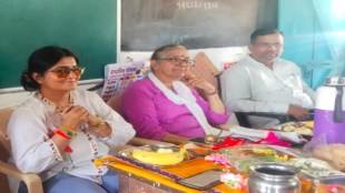 ozarde grampanchayat solar power project wai | satara rural development aarambh foundation shobha murthy | drinking water scheme solar pump maharashtra | vishwas pawar loksatta satara news update