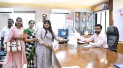 कोकणातील राजकीय पेच सुटला; जुईली दळवींनी घेतली अपक्ष उमेदवारी मागे