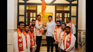 Nitin Tiwari Nagpur Shiv Sena | Thackeray group leader joins Eknath Shinde Sena | Shrikant Shinde Mumbai entry | Maharashtra Political News update