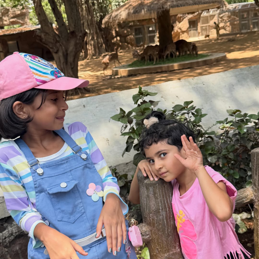 Prajakta Mali Rani Baug Byculla With Family