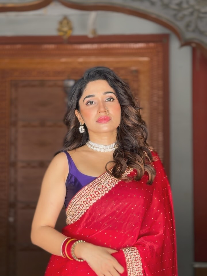 Purniemaa Dey Designer Saree Look