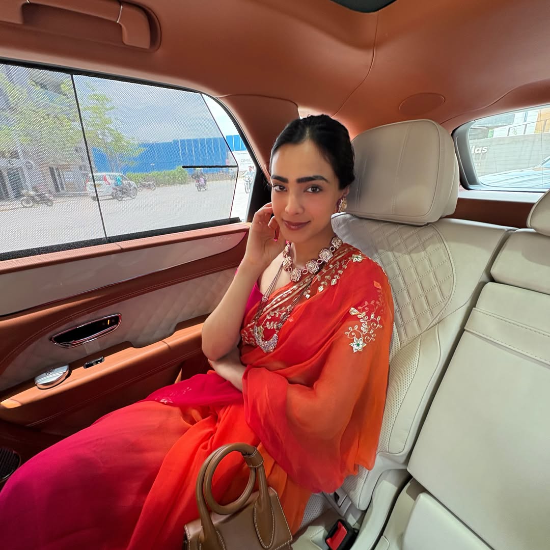Rutuja Jay Pawar Saree Look Mangalsutra Design