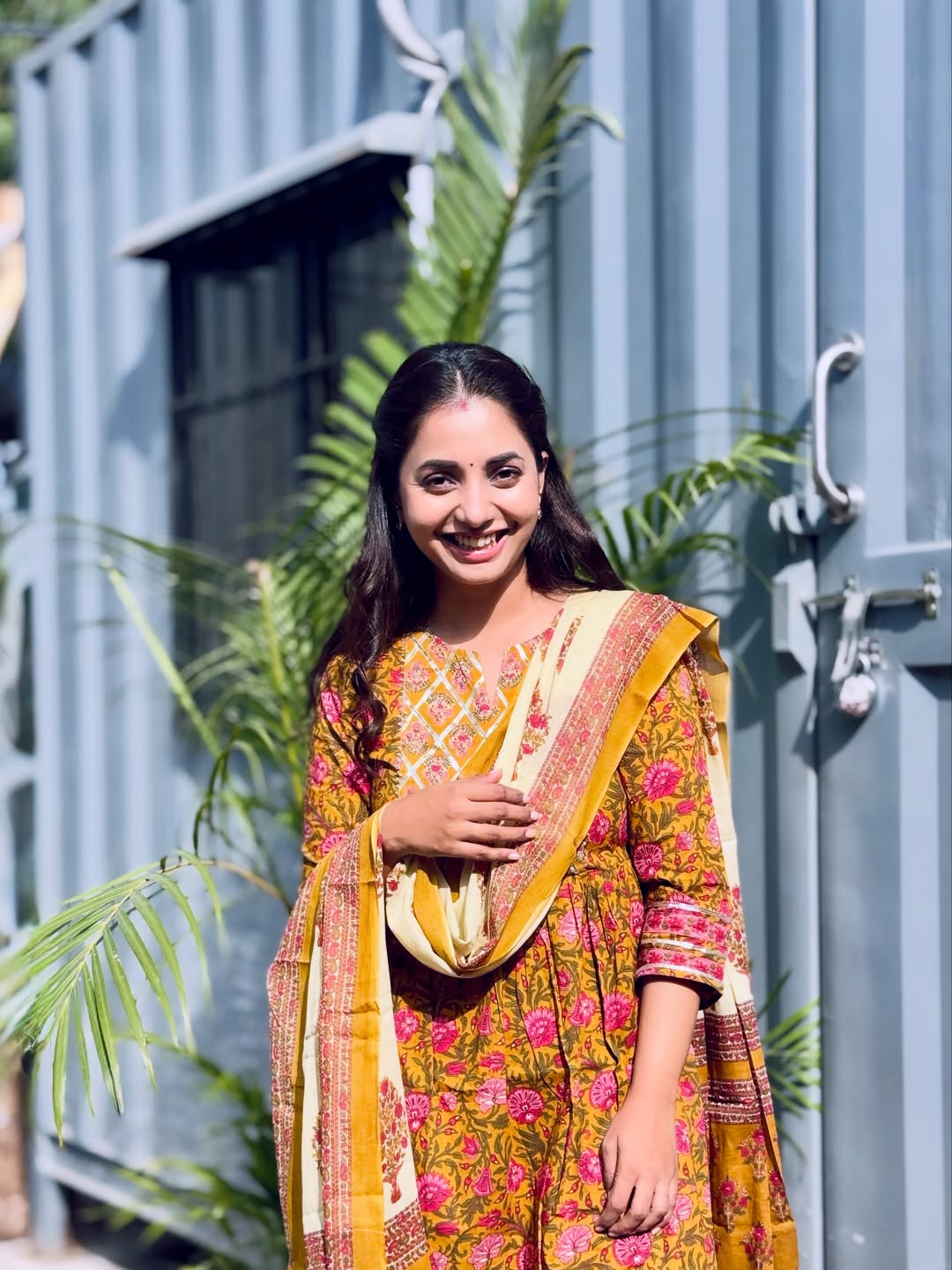 Sayali Sanjeev Krushnaichya Leki TV Serial