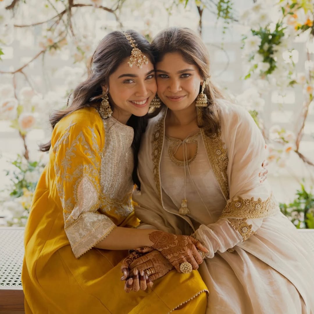 Sharvari Wagh sister Kasturi Wagh photos