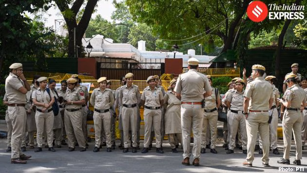 cockroach janta party protest photos