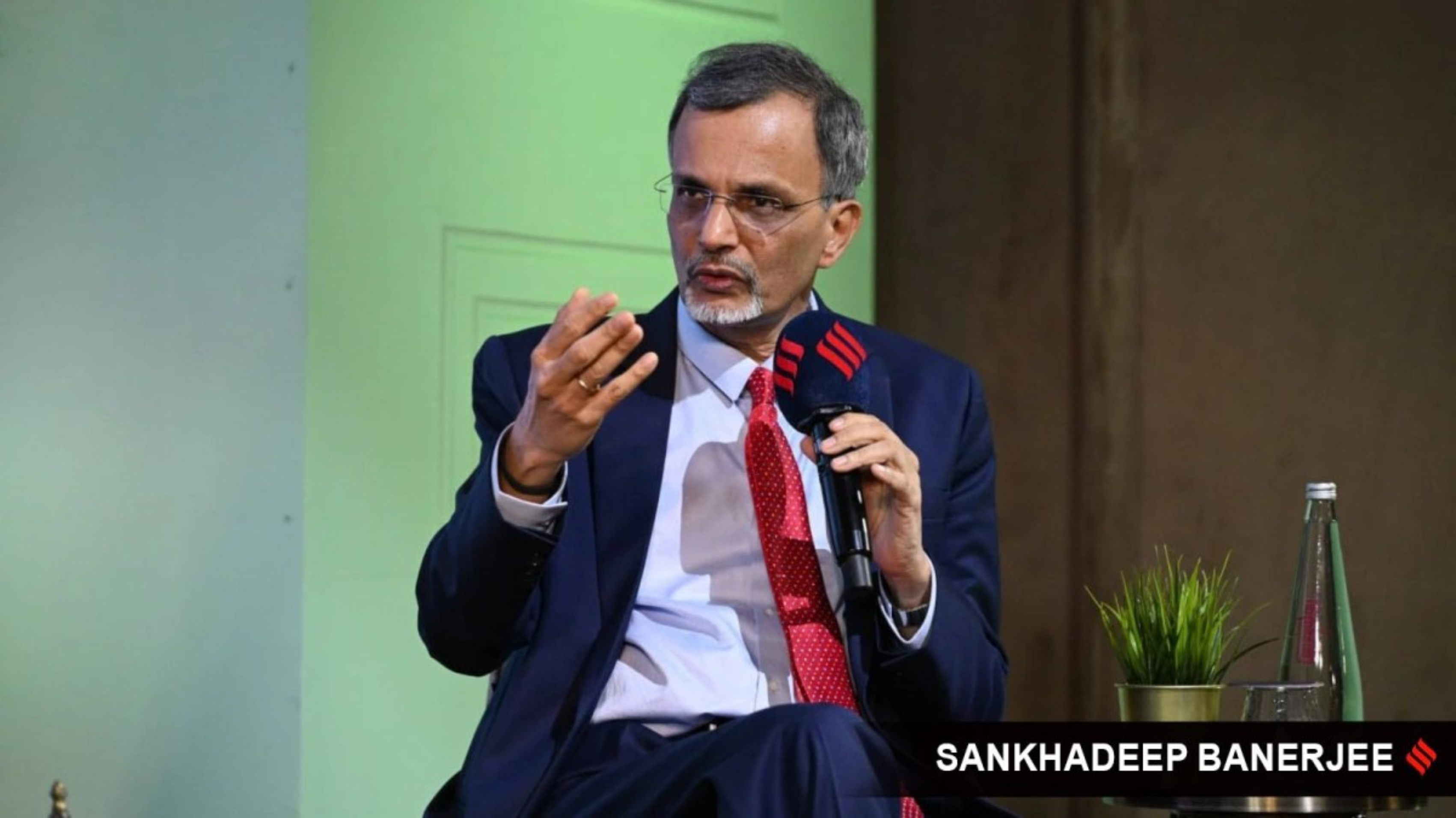 Unemployment and investment targets for the Indian economy Unemployment and investment targets for the Indian economy