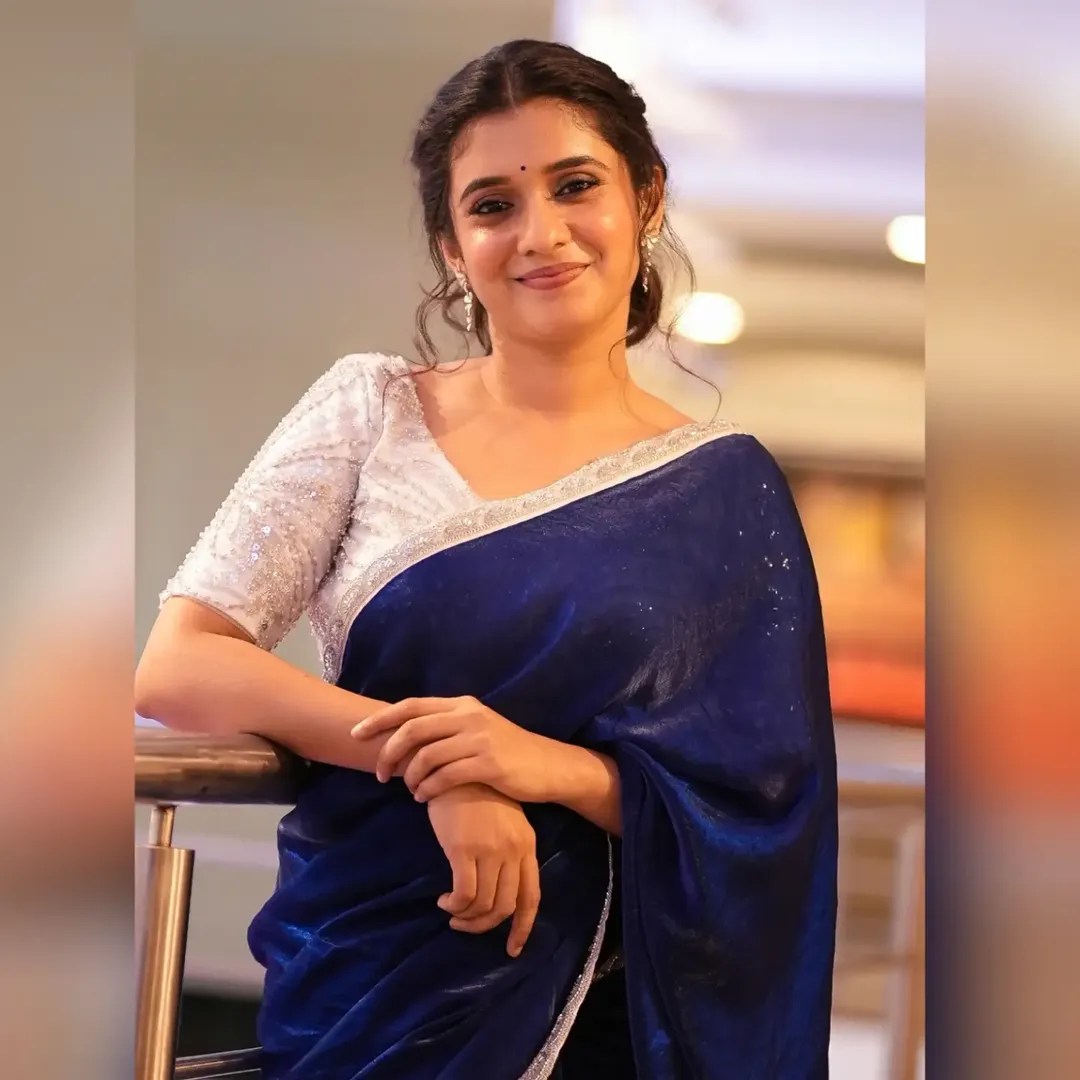 Vaishnavi Kalyankar Gaikwad Ghabadkund Movie