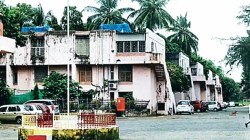 कलिनातील एअर इंडिया वसाहत अखेर रिकामी