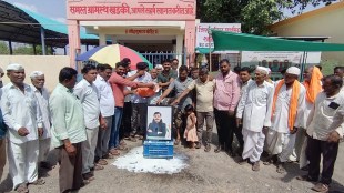 tukaram mundhe fda commissioner | milk adulteration campaign maharashtra | ahilyanagar farmers milk abhishek | pure milk production support maharashtra
