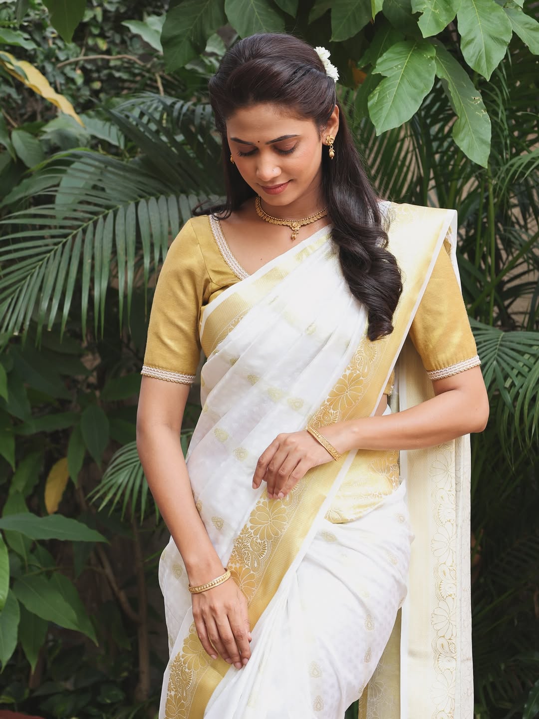 Yogita Chavan Golden Saree Look